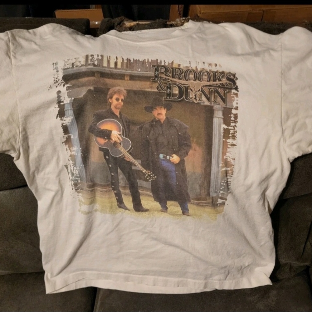 Brooks & Dunn Borderline Map White Shirt XL